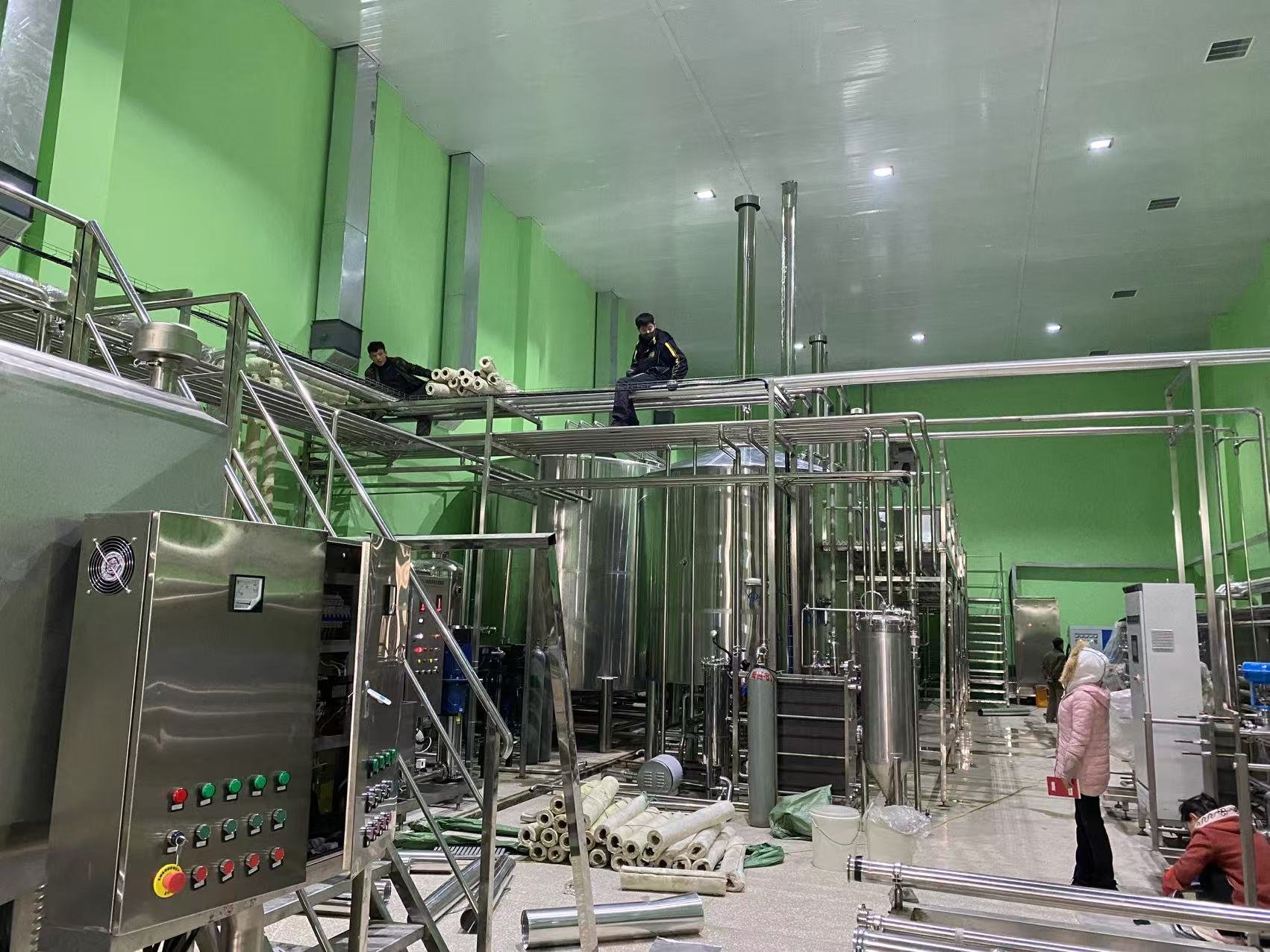 白朗精酿啤酒设备厂—精酿啤酒设备制造：传承工艺与创新科技的交融